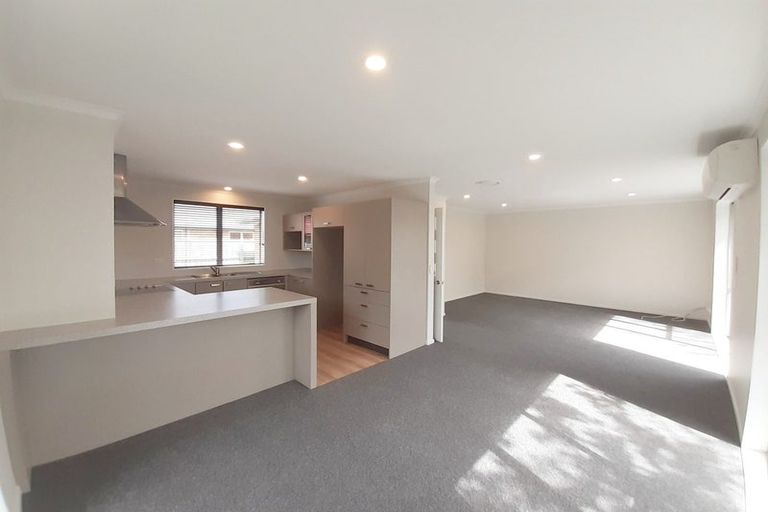 Photo of property in 120 Rolleston Drive, Rolleston, 7614