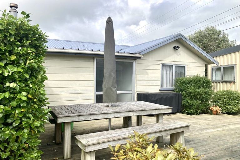 Photo of property in 69 Puke Road, Kumeu, 0891