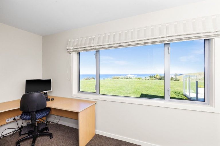 Photo of property in 64 Timoti Road, Waimarama, Havelock North, 4294