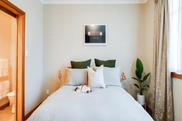 Photo of property in 215 Park Road North, Parkvale, Hastings, 4122