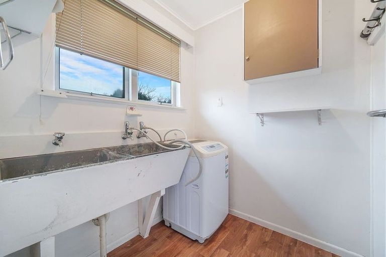 Photo of property in 136 Rathgar Road, Henderson, Auckland, 0610