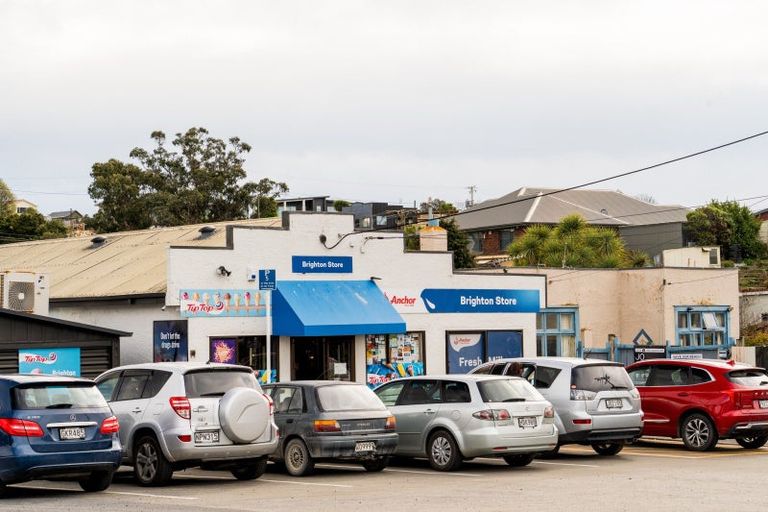 Photo of property in 19 Seaview Road, Brighton, Dunedin, 9035