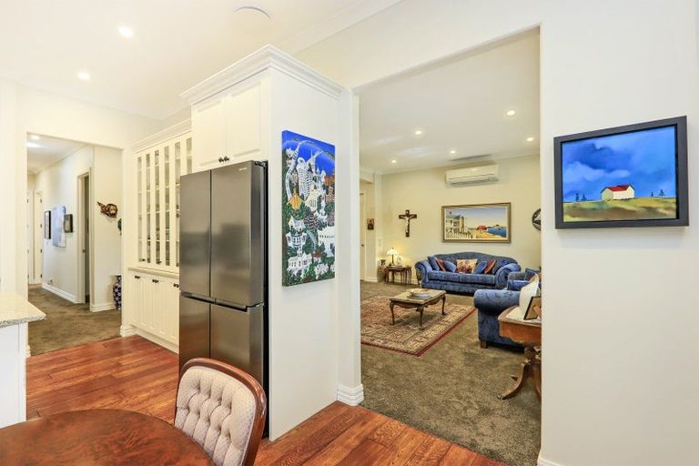 Photo of property in 16 Hunter Drive, Awatoto, Napier, 4110