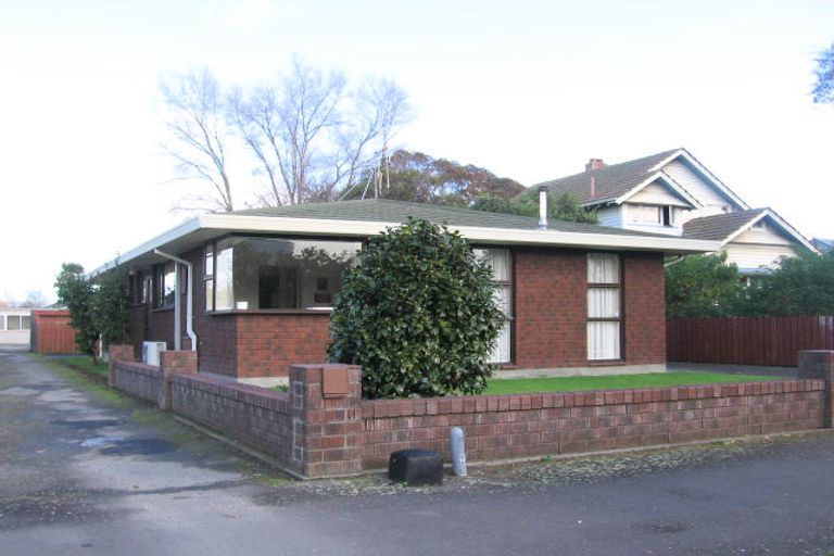 Photo of property in 70 Roy Street, Palmerston North, 4410