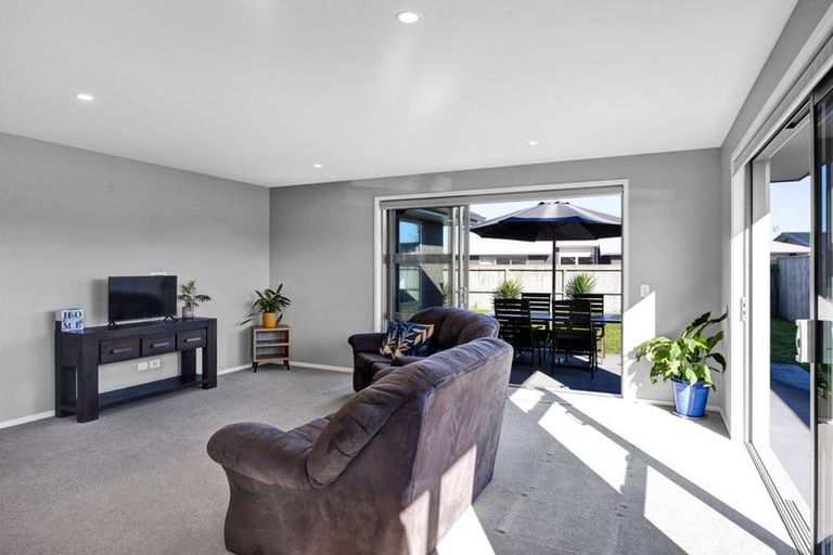 Photo of property in 17 Roka Street, Bell Block, New Plymouth, 4312
