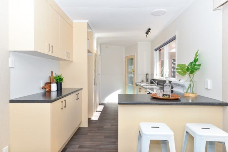 Photo of property in 1 Thorpe Street, Fairview Downs, Hamilton, 3214