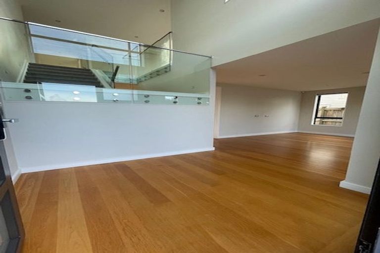 Photo of property in 36 Bounty Road, Long Bay, Auckland, 0630