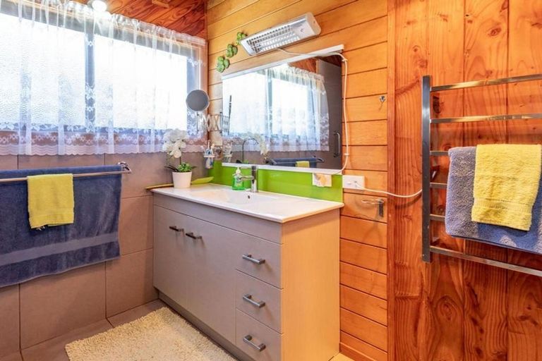 Photo of property in 124b Lincoln Road, Whangamata, 3620