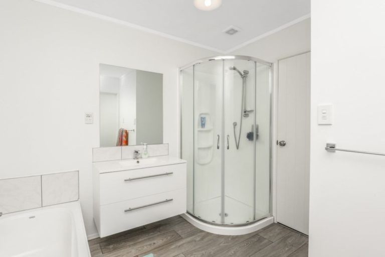 Photo of property in 16 Phoenix Place, Dinsdale, Hamilton, 3204