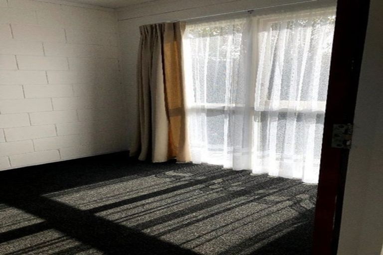 Photo of property in 12b Woodleigh Street, Frankleigh Park, New Plymouth, 4310