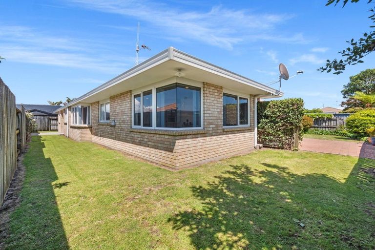 Photo of property in 41 Ocean Crest, Papamoa Beach, Papamoa, 3118