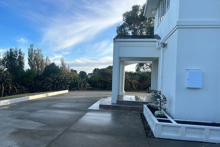 Photo of property in 6 Grace Street North, Sanson, 4817