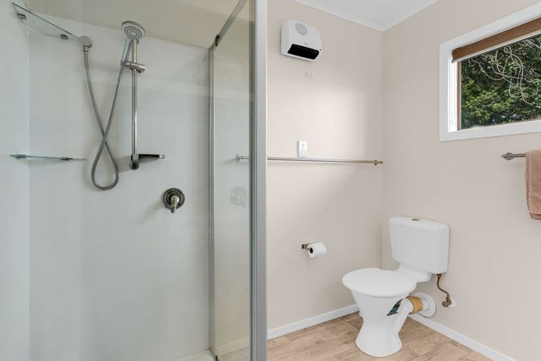 Photo of property in 17 Shipherd Road, Puni, Pukekohe, 2678