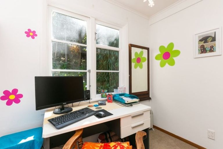 Photo of property in 55 Buckingham Street, Melrose, Wellington, 6023