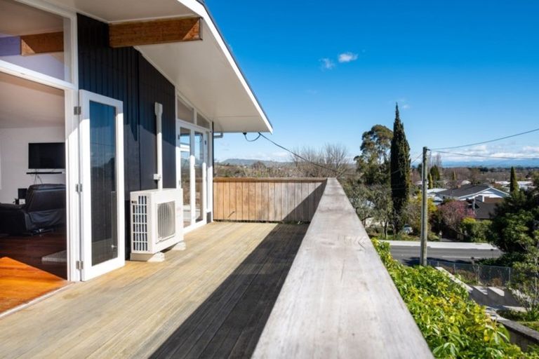 Photo of property in 43 Joll Road, Havelock North, 4130