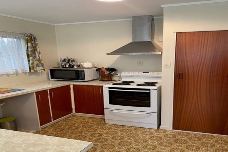 Photo of property in 114b Edinburgh Street, Pukekohe, 2120