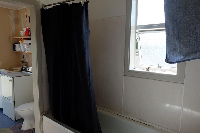 Photo of property in 165 Hakanoa Street, Huntly, 3700