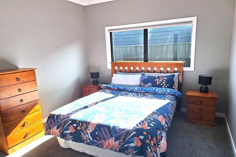 Photo of property in 10 Salisbury Crescent, Wallaceville, Upper Hutt, 5018