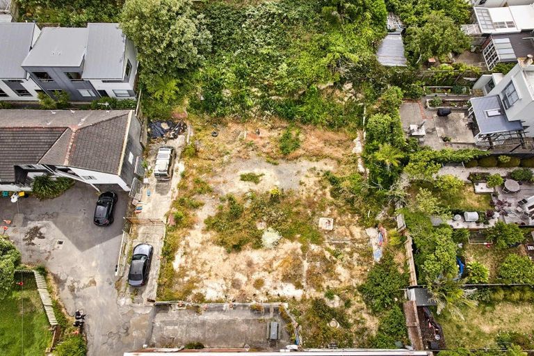 Photo of property in 305a Mansfield Street, Newtown, Wellington, 6021