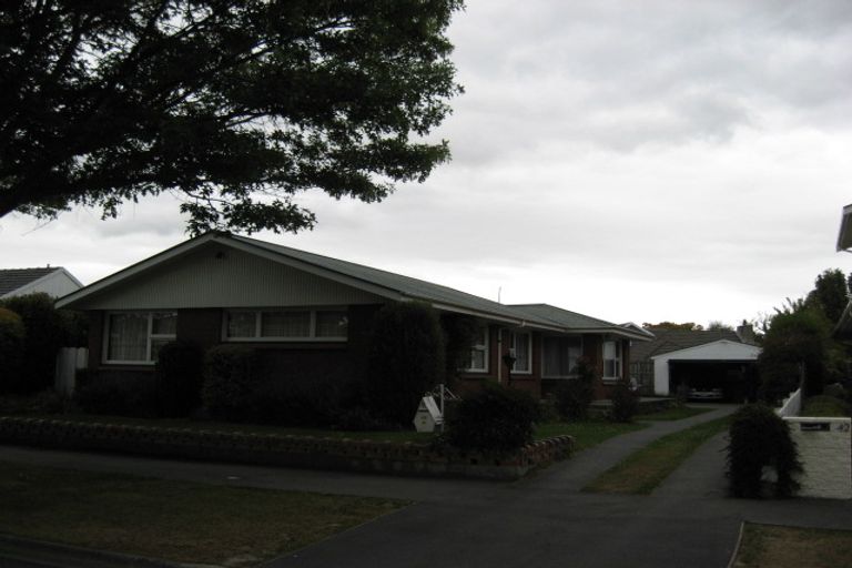 Photo of property in 44 Burnside Crescent, Burnside, Christchurch, 8053