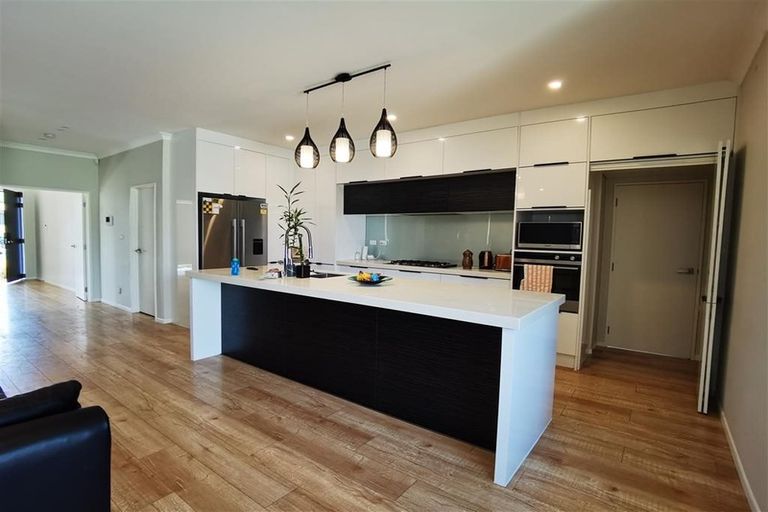 Photo of property in 19 Eastfield Avenue, Flat Bush, Auckland, 2019