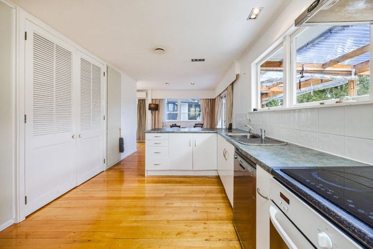 Photo of property in 21 Challinor Street, Pakuranga, Auckland, 2010