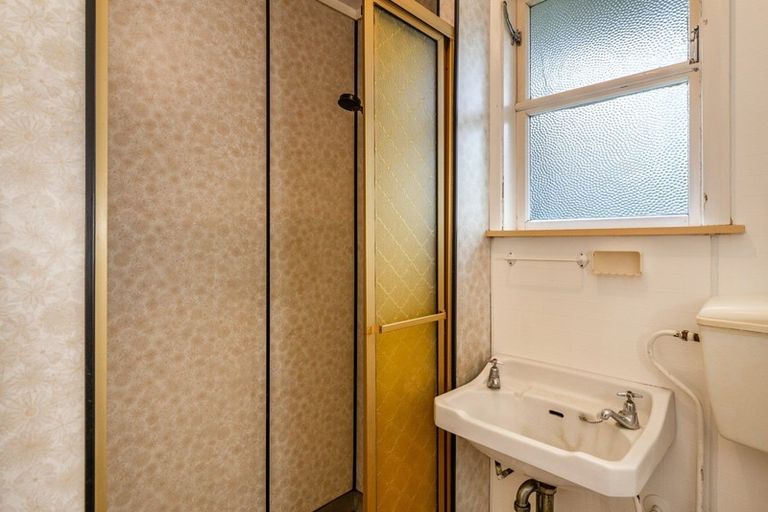 Photo of property in 41 Te Rangitautahanga Road, Turangi, 3334