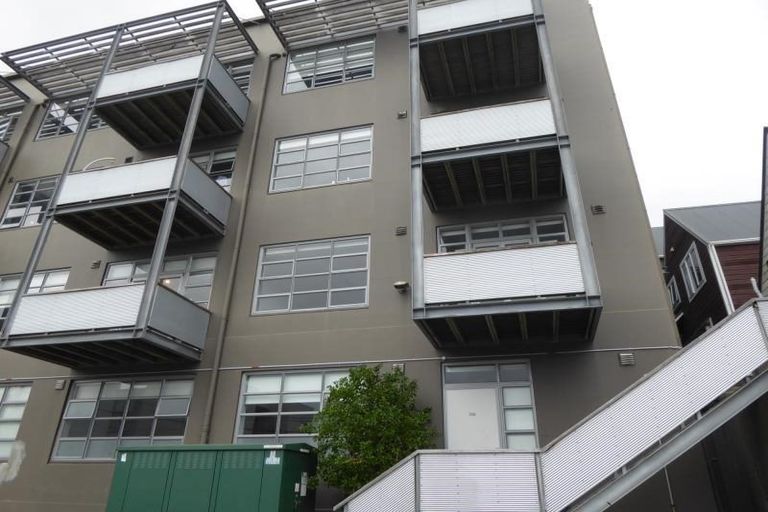 Photo of property in Vespa Apartments, 202/20 Hanson Street, Mount Cook, Wellington, 6021