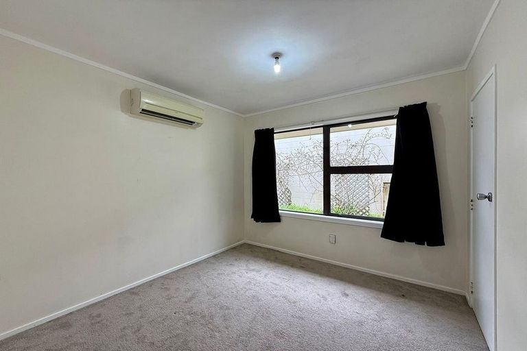 Photo of property in 2/314 Bucklands Road, Bucklands Beach, Auckland, 2012