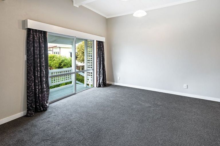 Photo of property in 46 Hornsey Road, Melrose, Wellington, 6023