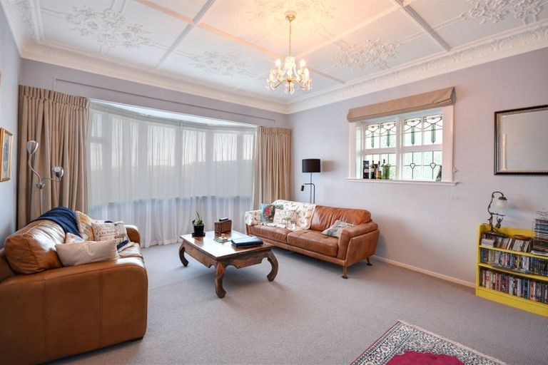 Photo of property in 75 Eglinton Road, Mornington, Dunedin, 9011