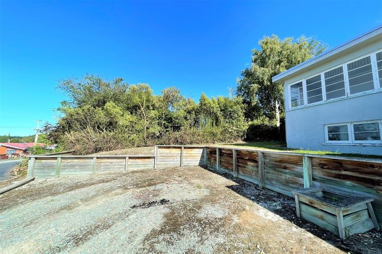 Photo of property in 4 Armstrong Street, Balclutha, 9230