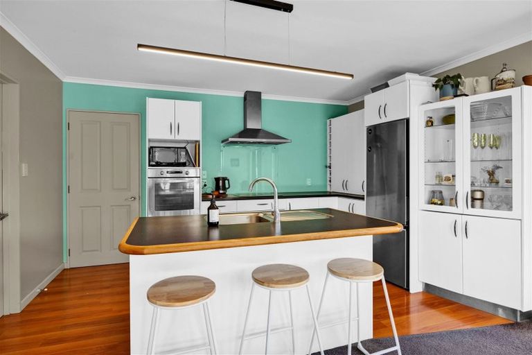 Photo of property in 30c Egmont Street, Hawera, 4610