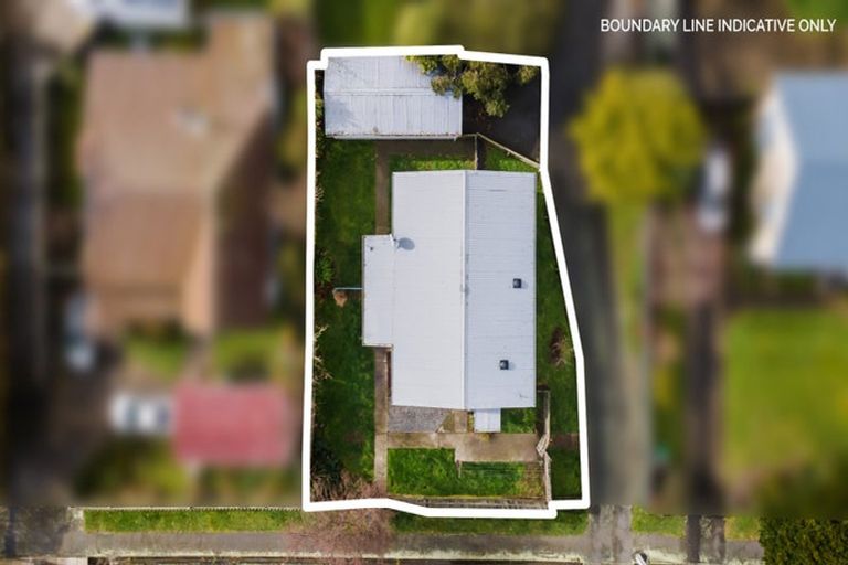 Photo of property in 1/24 Stapletons Road, Richmond, Christchurch, 8013