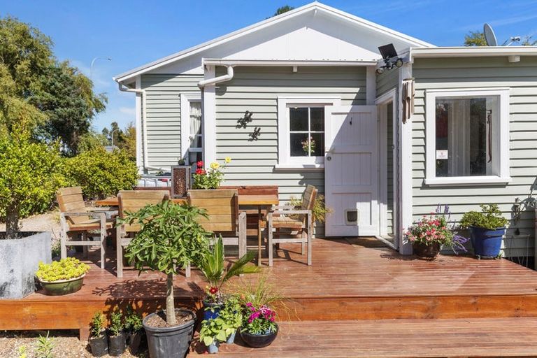 Photo of property in 12 Stanley Avenue, Te Aroha, 3320