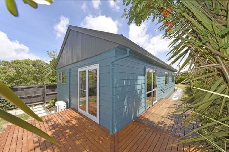 Photo of property in 59 Cumnor Terrace, Woolston, Christchurch, 8023