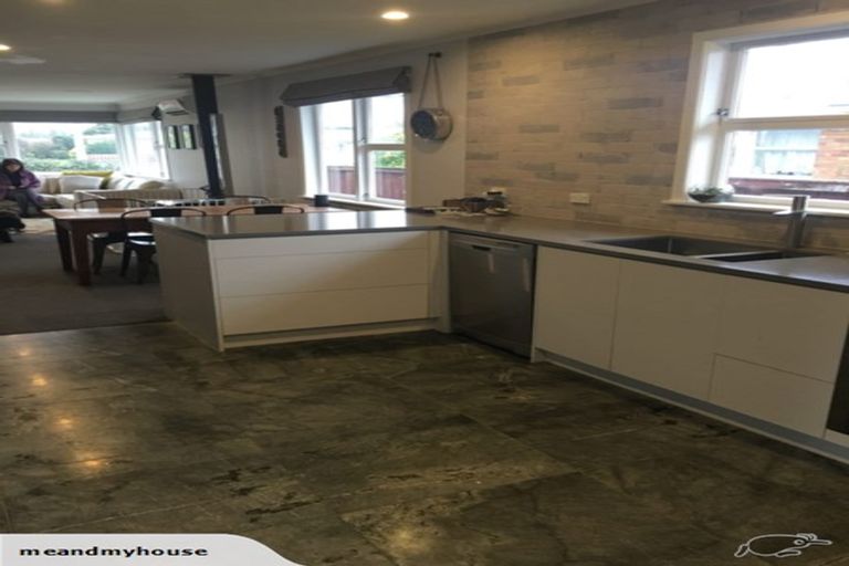 Photo of property in 10 Mears Road, St Andrews, Hamilton, 3200