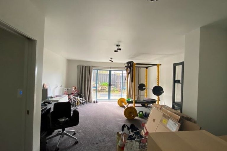 Photo of property in 25 Montclair Rise, Browns Bay, Auckland, 0630