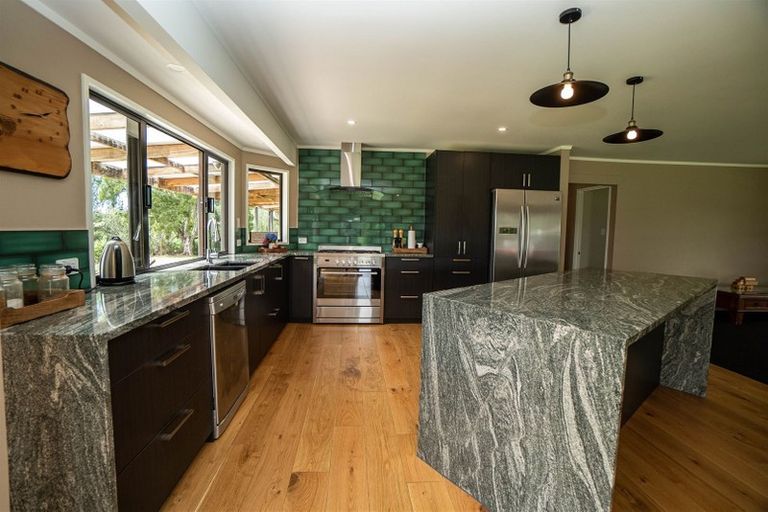 Photo of property in 119 Saint Marys Road, Waipu, 0582