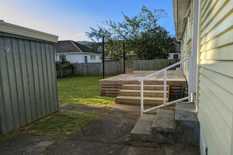 Photo of property in 17a Sandford Street, Trentham, Upper Hutt, 5018