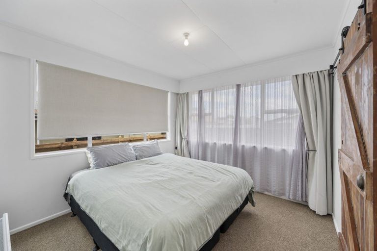 Photo of property in 129 Riverbend Road, Onekawa, Napier, 4110