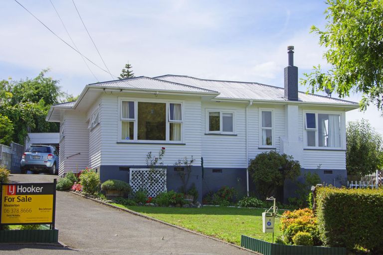 Photo of property in 13 Queen Alexandra Street, Lansdowne, Masterton, 5810