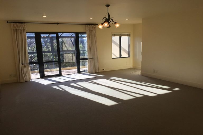 Photo of property in 3/93 Washington Avenue, Brooklyn, Wellington, 6021