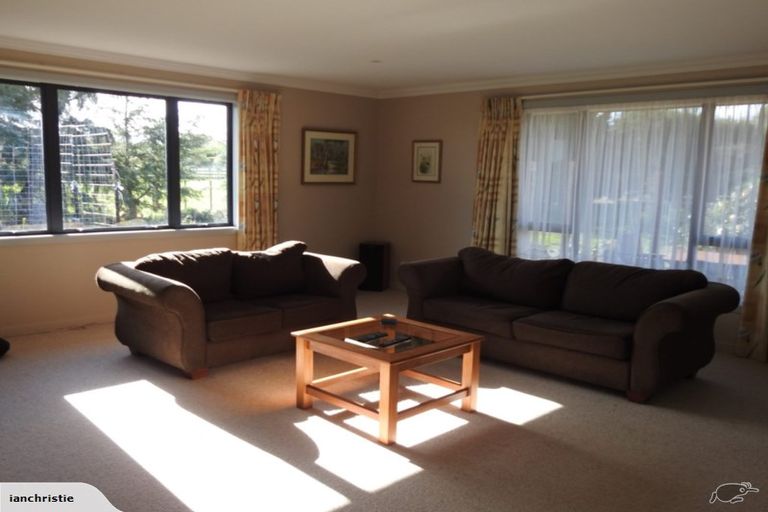 Photo of property in 339 Stoney Creek Road, Kelvin Grove, Palmerston North, 4470