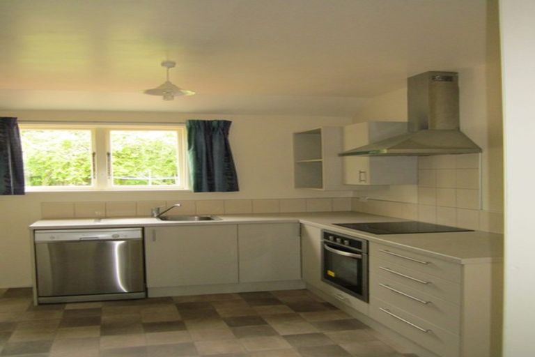 Photo of property in 218 Weston Road, St Albans, Christchurch, 8052