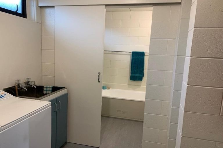 Photo of property in 6 Pine Tree Lane, Korokoro, Lower Hutt, 5012