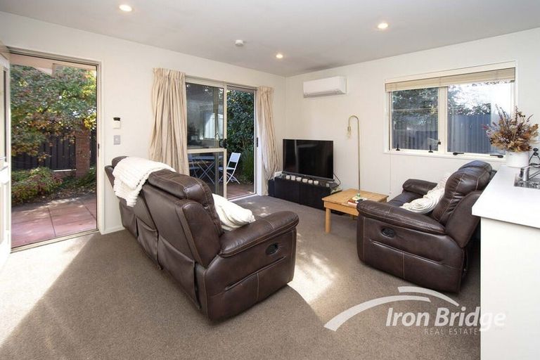 Photo of property in 138a Matsons Avenue, Papanui, Christchurch, 8053