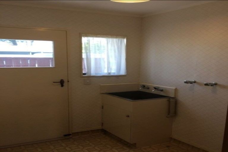 Photo of property in 4 Kotuku Place, Taradale, Napier, 4112