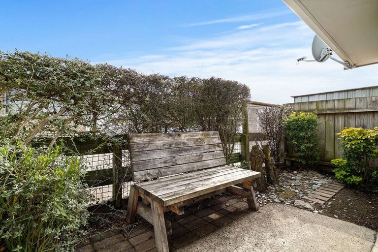 Photo of property in 17a Bradshaw Street, South Dunedin, Dunedin, 9012