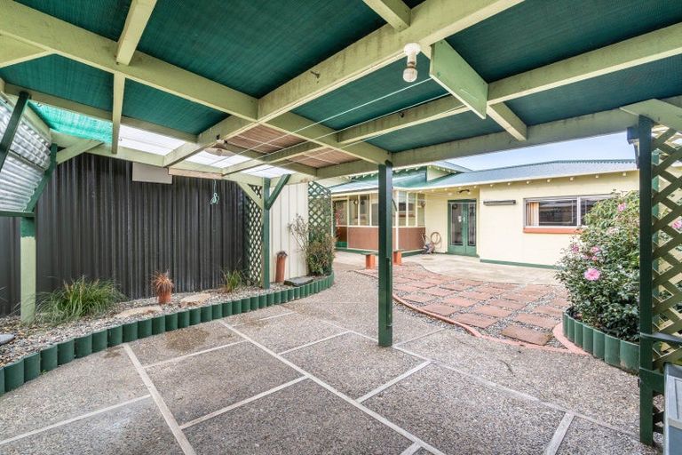 Photo of property in 71 Heywood Street, Grasmere, Invercargill, 9810